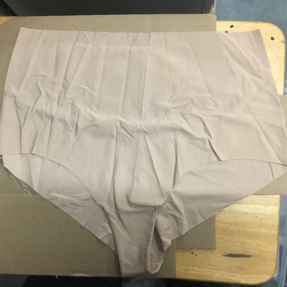 Gap body panties - Picture 1 of 3